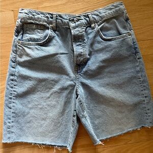 We The Free women's Faded Blue Jean Shorts/jorts/capri